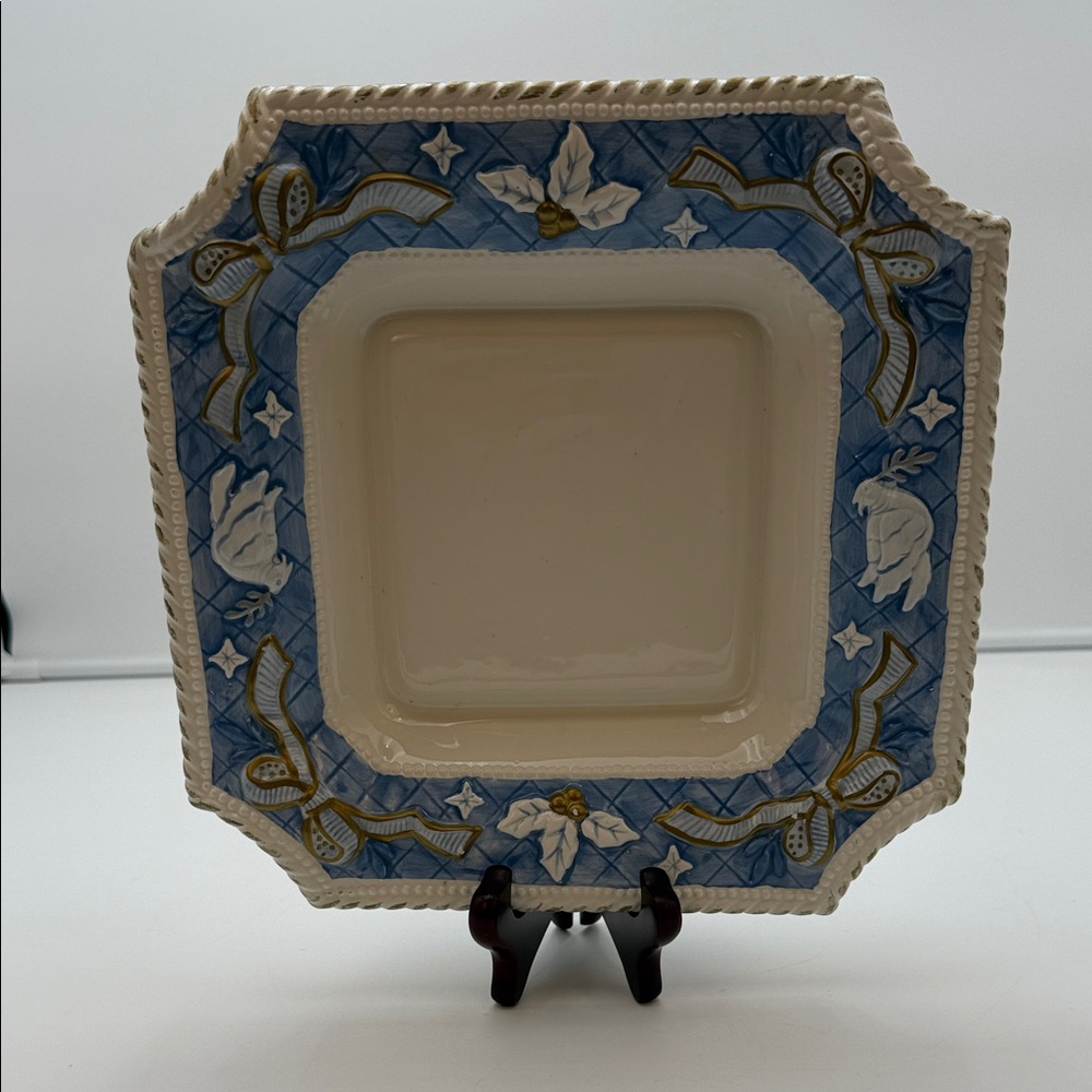 Claire Burke 2001 Holiday Collectible ceramic square bow